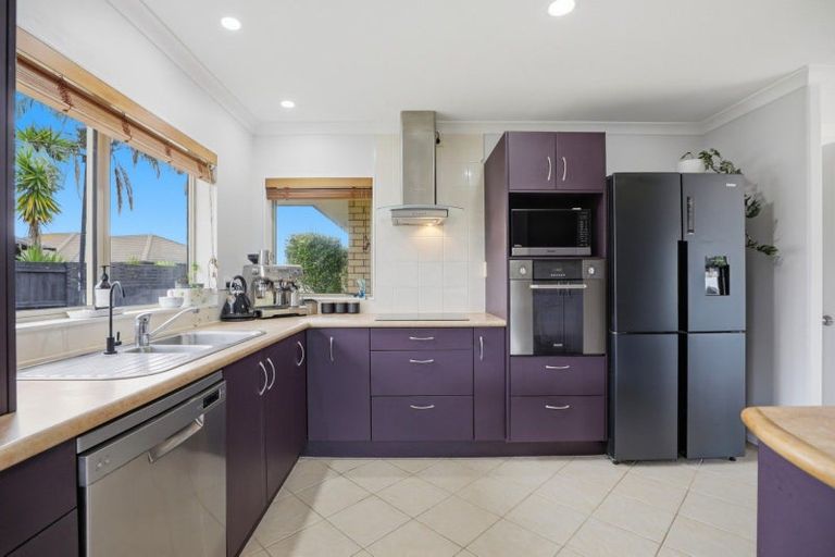 Photo of property in 20 Sarah Place, Papamoa Beach, Papamoa, 3118