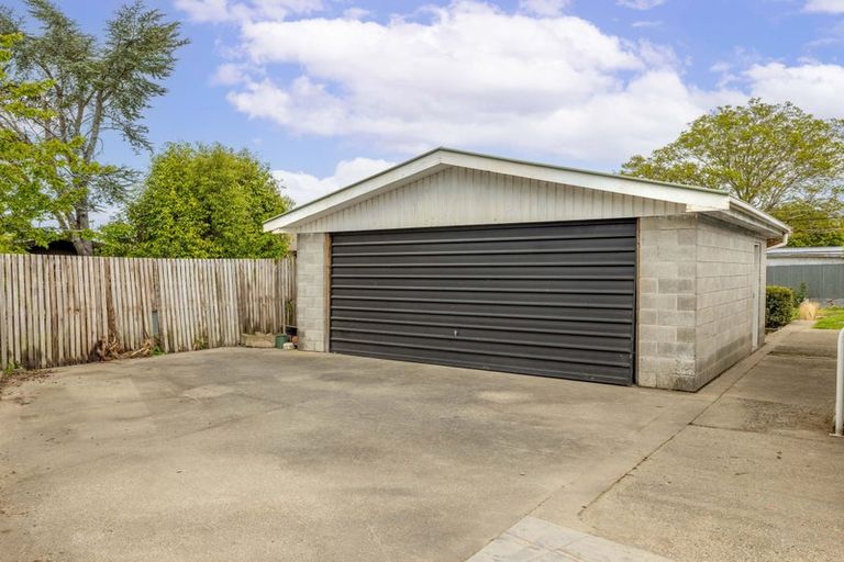 Photo of property in 16b Opal Place, Casebrook, Christchurch, 8051