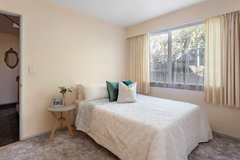 Photo of property in 10 Pasadena Place, Harewood, Christchurch, 8051