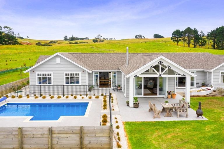 Photo of property in 261 Fletcher Road, Waimauku, 0881