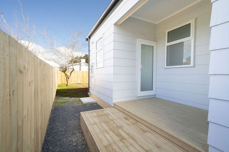 Photo of property in 32 Valley Road, Hikurangi, 0114