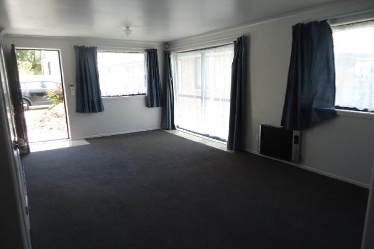 Photo of property in 1 Ansford Place, Bader, Hamilton, 3206