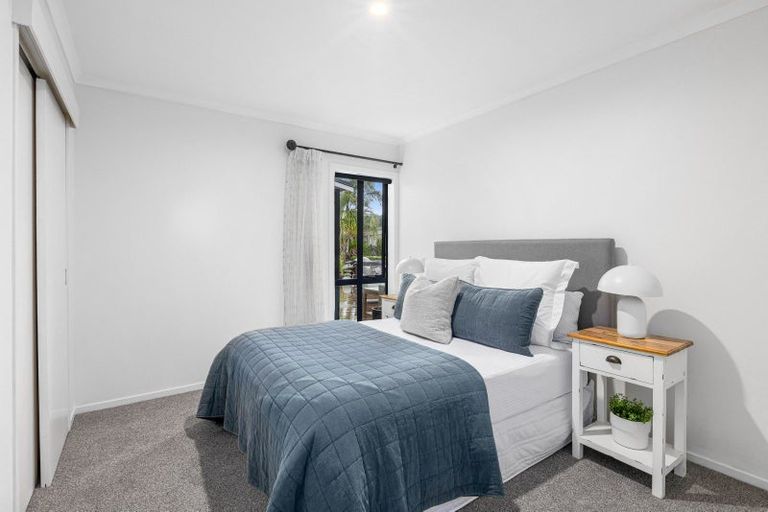 Photo of property in 57 Waldorf Crescent, Orewa, 0931