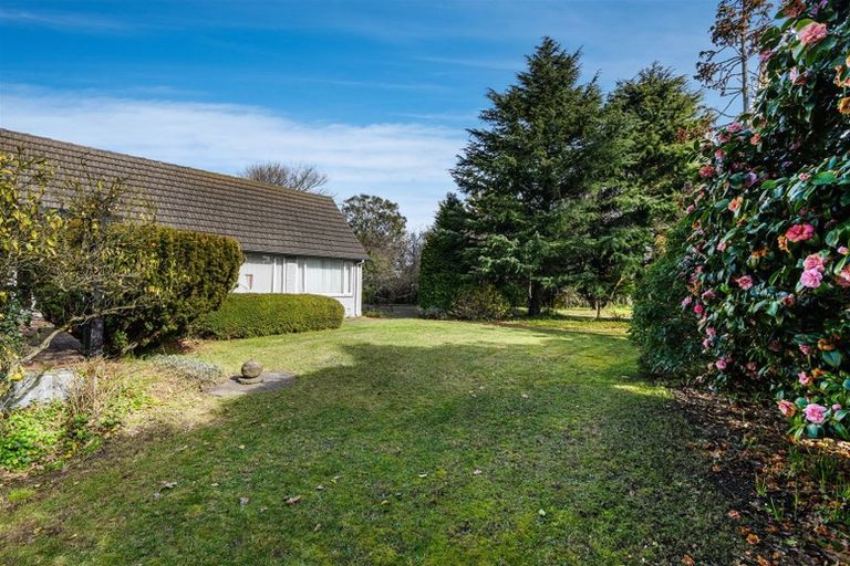 Photo of property in 218 Grahams Road, Burnside, Christchurch, 8053
