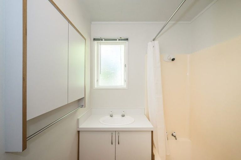 Photo of property in 41 Arawhata Road, Paraparaumu, 5032