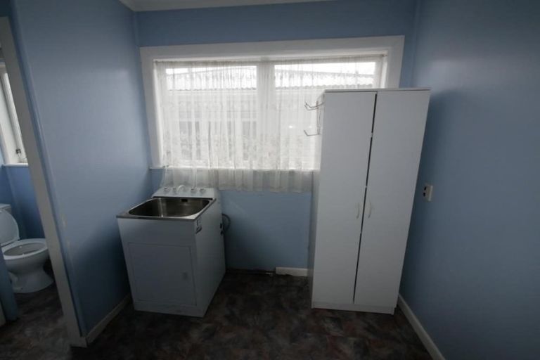 Photo of property in 17 Shirley Avenue, Papakura, 2110