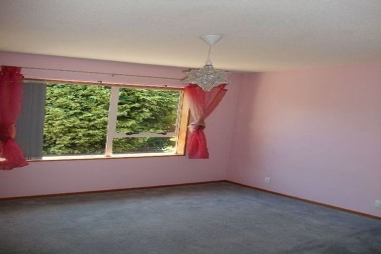 Photo of property in 7 Colchester Place, Templeton, Christchurch, 8042