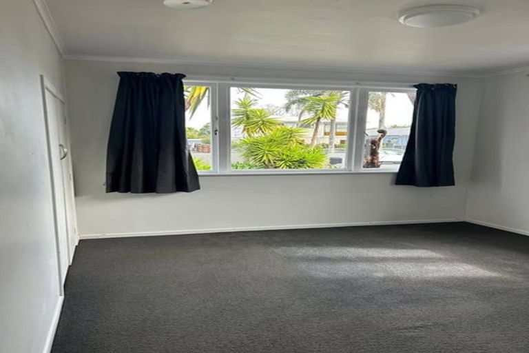 Photo of property in 34 Beaumonts Way, Manurewa, Auckland, 2102