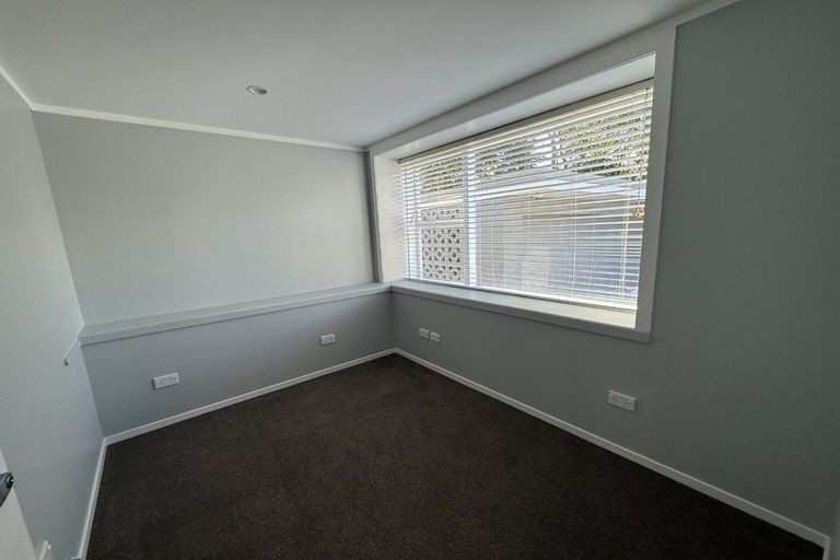 Photo of property in 2/71 Gardner Avenue, New Lynn, Auckland, 0600