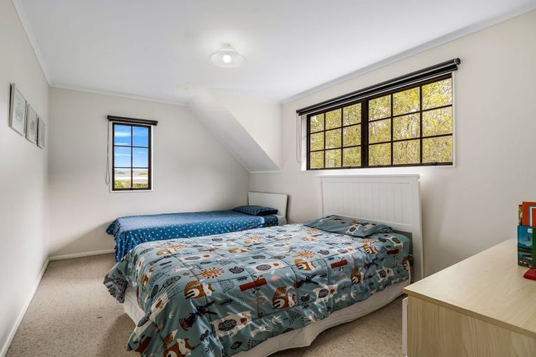 Photo of property in 28 Russell Crescent, Western Heights, Rotorua, 3015