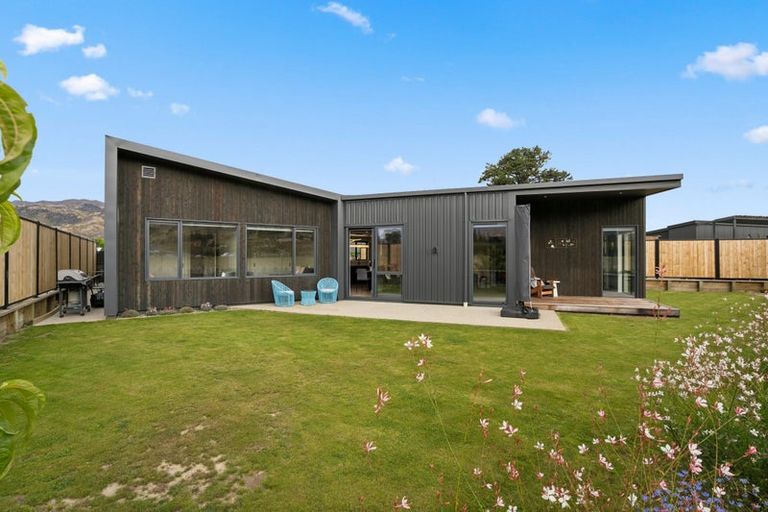 Photo of property in 93 Magnum Drive, Cromwell, 9310