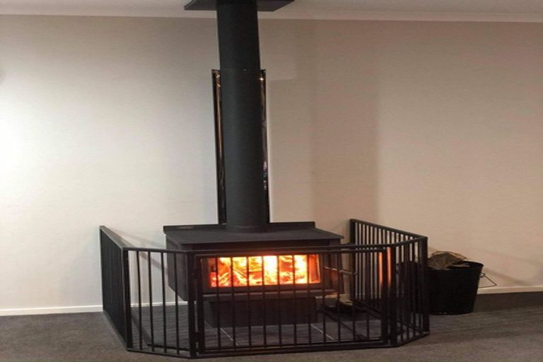 Photo of property in 30a Oxford Street, Hampstead, Ashburton, 7700