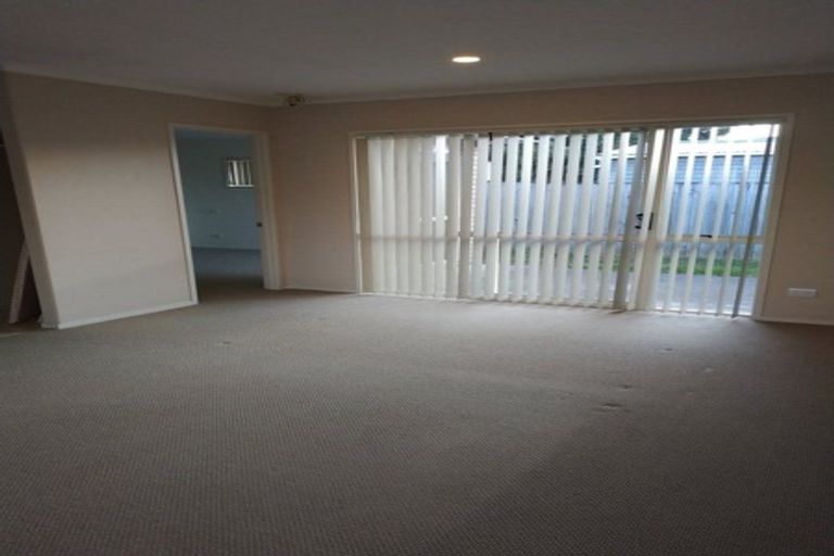Photo of property in 17a Greenhaven Avenue, Opaheke, Papakura, 2113