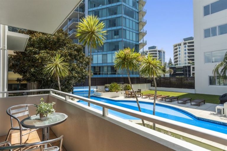Photo of property in Capri Apartments, 5 The Mall, Mount Maunganui, 3116