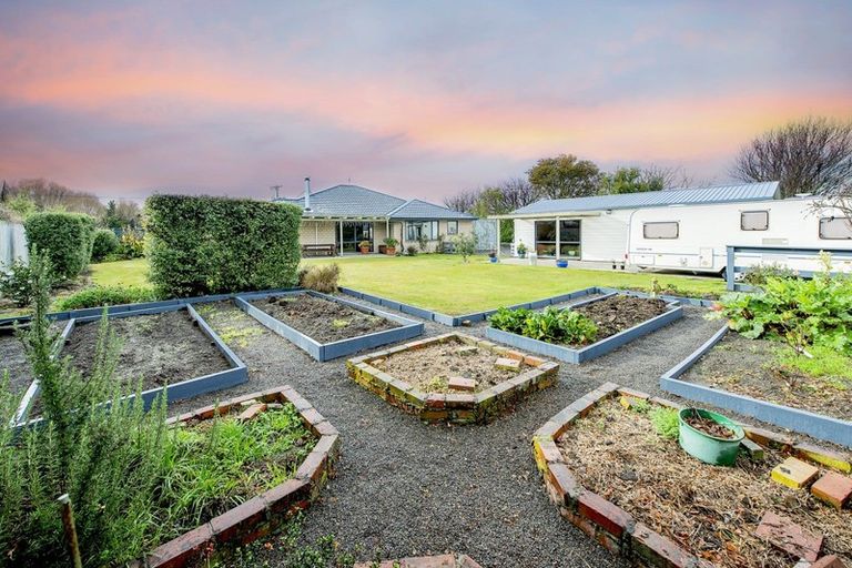 Photo of property in 3 Petticoat Lane, Doyleston, 7682