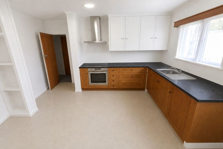Photo of property in 17 Sutton Crescent, Papakura, 2110
