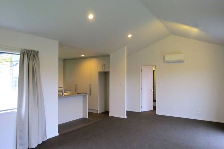 Photo of property in 3 Farnborough Way, Rolleston, 7615