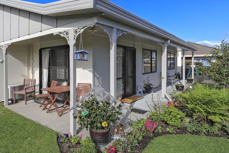 Photo of property in 2 Yatton Street, Greerton, Tauranga, 3112