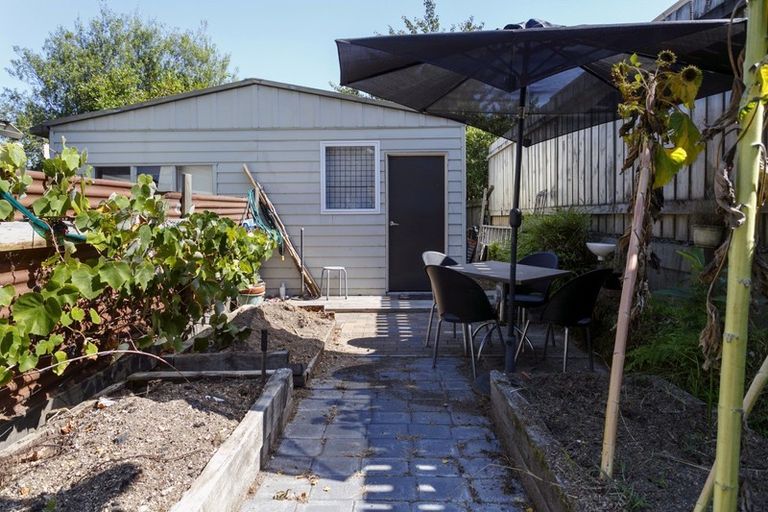 Photo of property in 32a Tamatea Road, Taupo, 3330