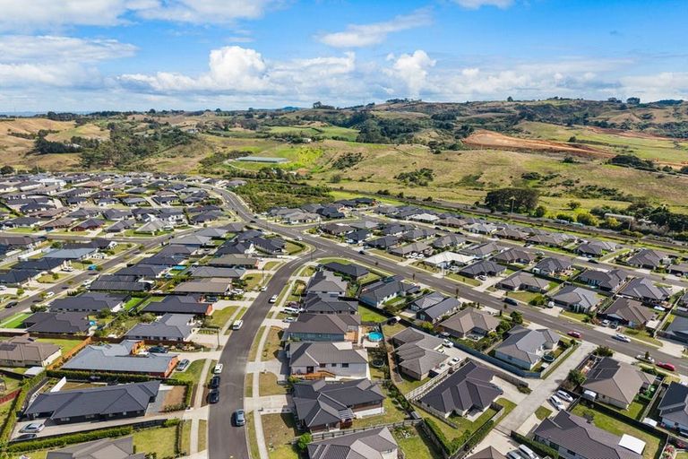 Photo of property in 12 Moyle Street, Pokeno, 2402