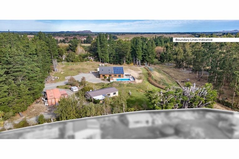 Photo of property in 25 Russells Road, Oxford, 7495