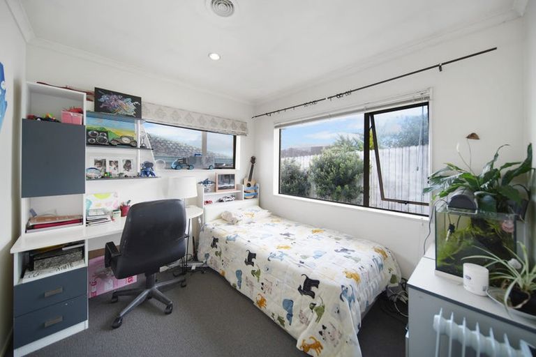 Photo of property in 8 Aspenwood Place, Favona, Auckland, 2024