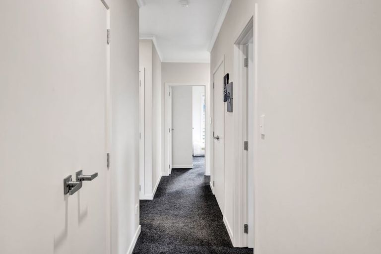 Photo of property in 14 Egmont Street, Hawera, 4610