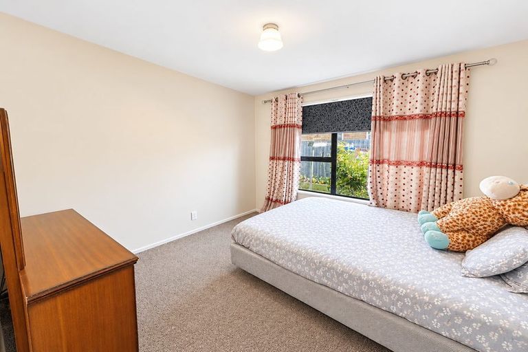 Photo of property in 1/54 Bella Rosa Drive, Hei Hei, Christchurch, 8042