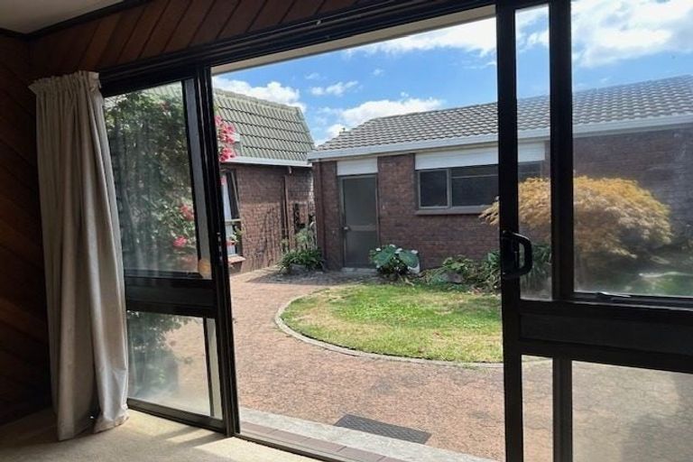 Photo of property in 5a Marguerita Street, Fenton Park, Rotorua, 3010