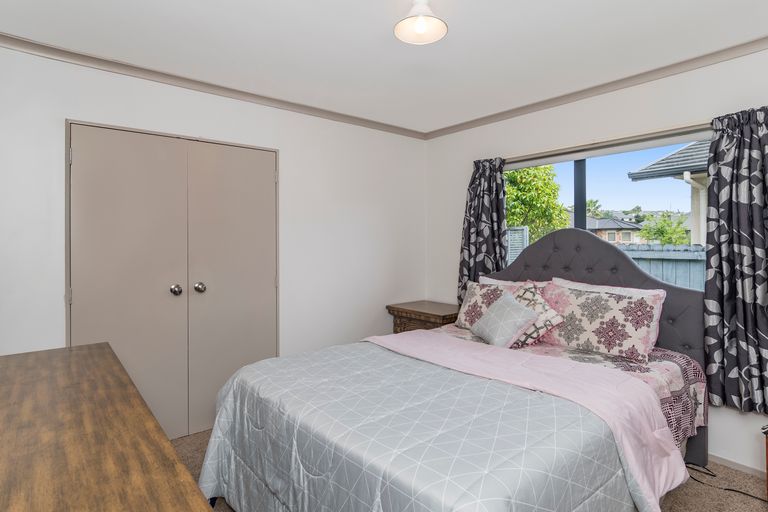 Photo of property in 64 Solomon Street, Brookfield, Tauranga, 3110