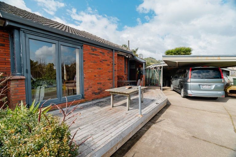 Photo of property in 10 Halberg Crescent, Whakatane, 3120