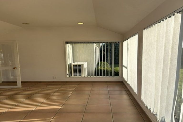 Photo of property in 33 Moana Street, Rosedale, Invercargill, 9810