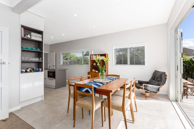 Photo of property in 341c Waiwhetu Road, Fairfield, Lower Hutt, 5011