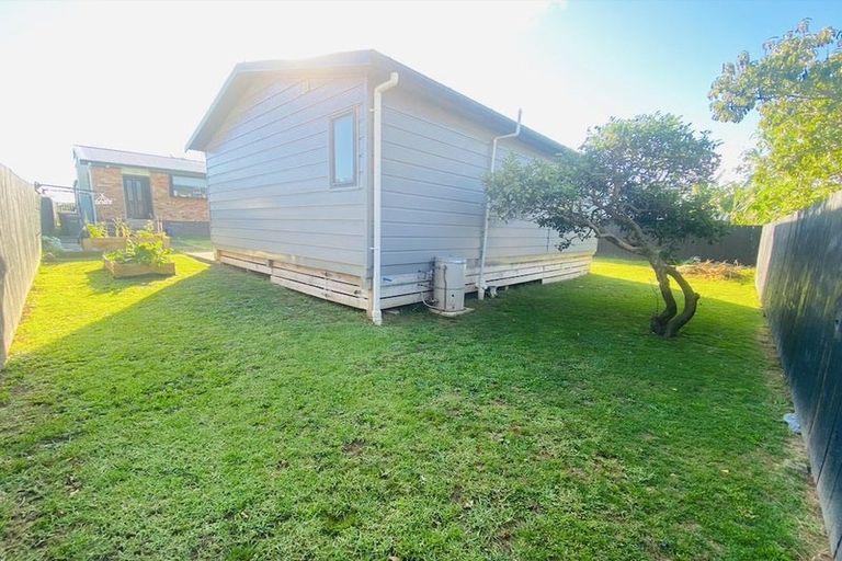 Photo of property in 36 Kirkbride Road, Mangere Bridge, Auckland, 2022