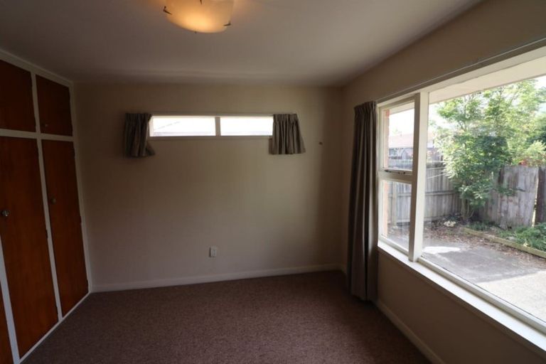 Photo of property in 1 Ballantyne Avenue, Upper Riccarton, Christchurch, 8041