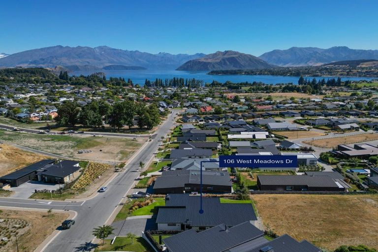 Photo of property in Meadowstone Alpha Series, 106 West Meadows Drive, Wanaka, 9305