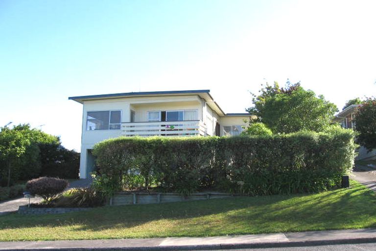 Photo of property in 31 Sealy Road, Torbay, Auckland, 0630