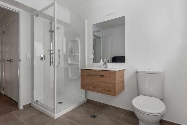 Photo of property in 10 Mayfly Lane, Hobsonville, Auckland, 0616