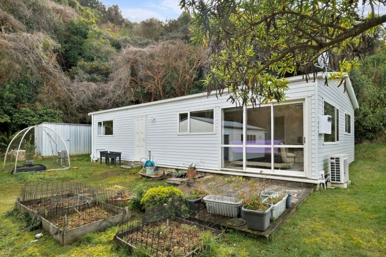 Photo of property in 24 Korimako Street, Saint Leonards, Dunedin, 9022