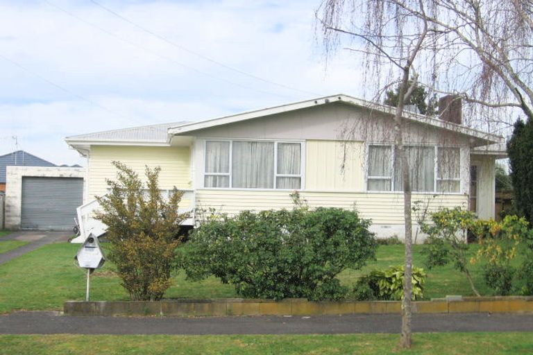 Photo of property in 22 Mears Road, St Andrews, Hamilton, 3200