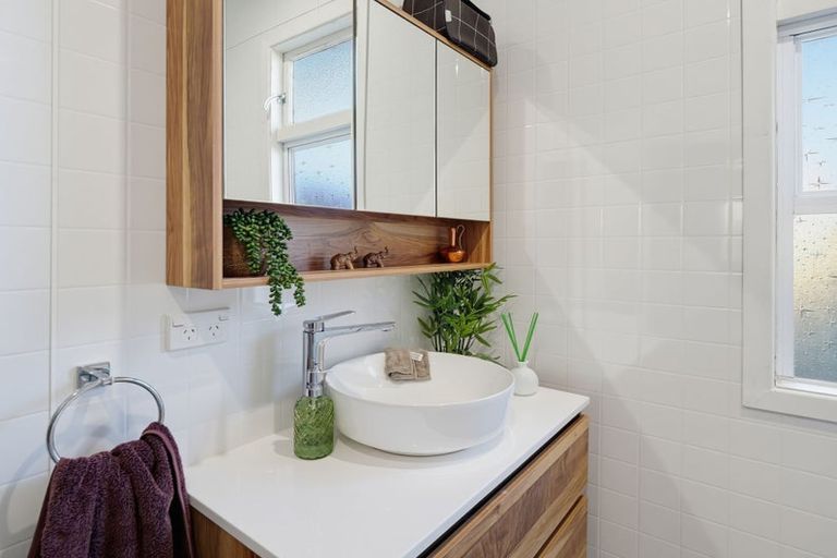 Photo of property in 23 Harris Street, Marton, 4710