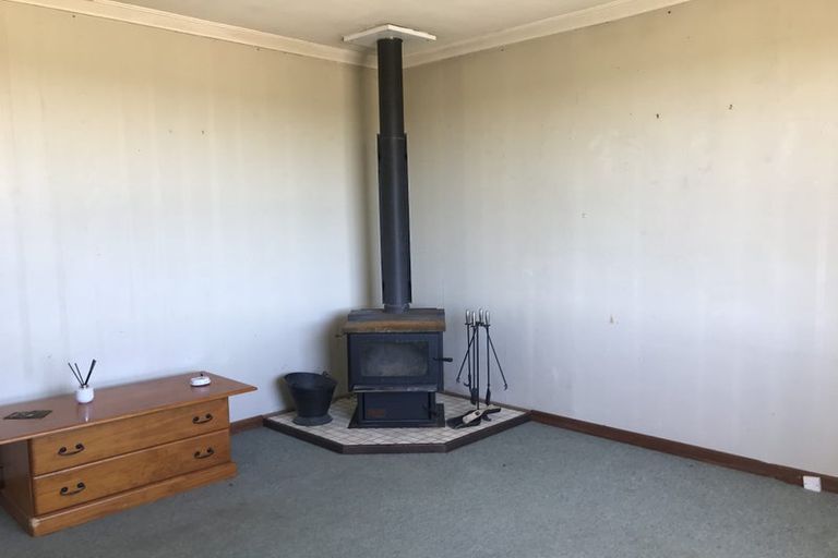 Photo of property in 3 Lake Road, Longbush, Invercargill, 9871