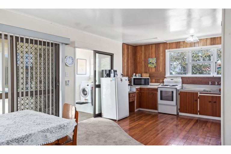 Photo of property in 15 Rimu Street, Edgecumbe, 3120