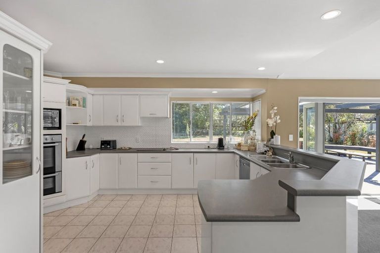 Photo of property in 81 Polo Prince Drive, Totara Park, Manurewa, 2576