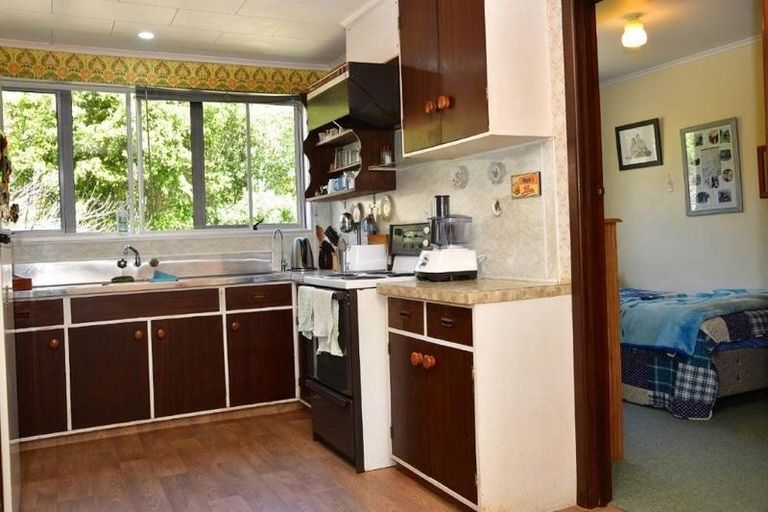 Photo of property in 91 The Centre, Waipu, 0510