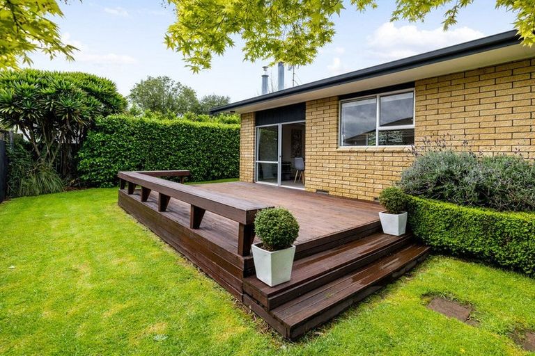 Photo of property in 17 Buckland Place, Cambridge, 3434