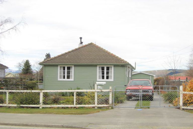 Photo of property in 34 Gillingham Street, Fairlie, 7925