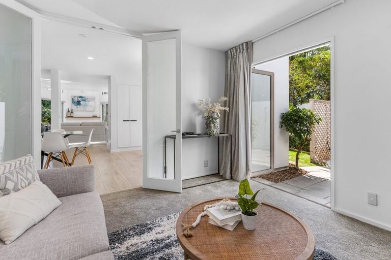 Photo of property in 2/37 Poynder Avenue, Merivale, Christchurch, 8014