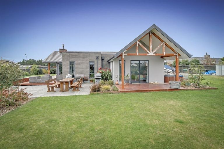 Photo of property in 66 Silver Peaks Drive, West Melton, 7618