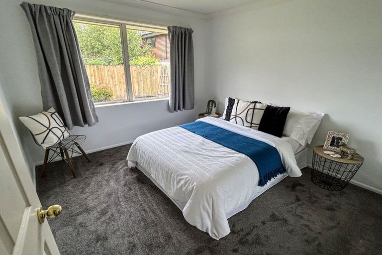 Photo of property in 5 Castleview Lane, Heathcote Valley, Christchurch, 8022